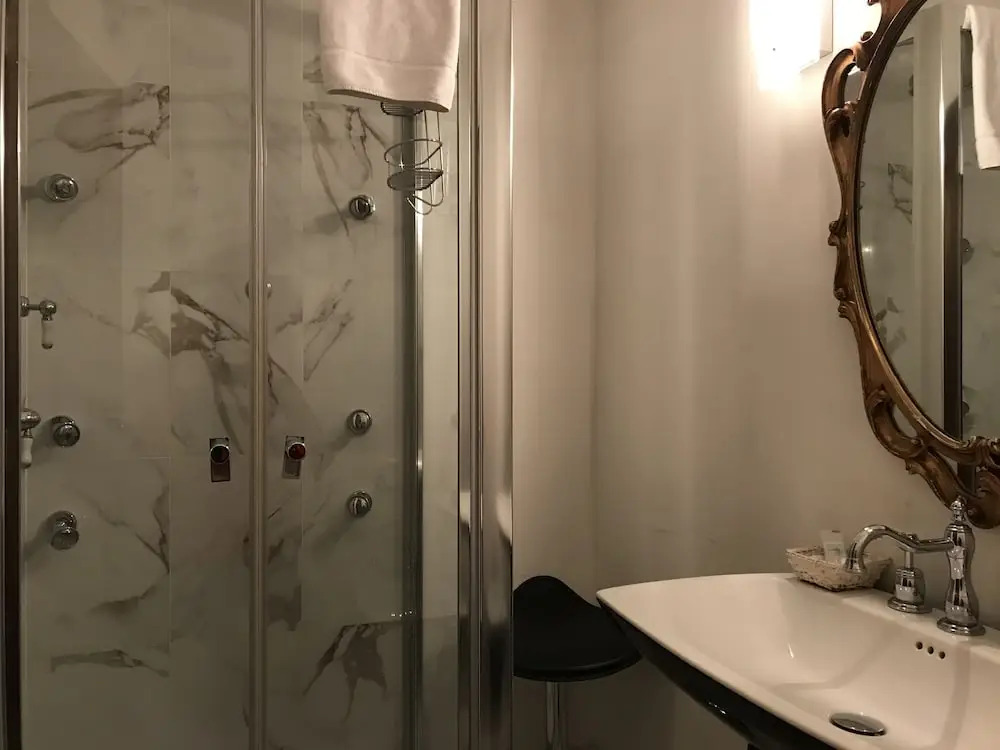 Imperial GuestHouse