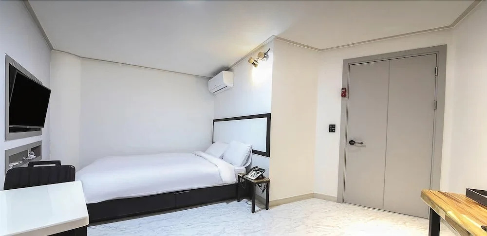 Yeosu Hotel Encore