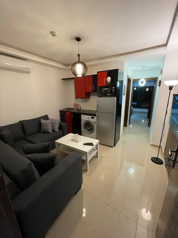 Apartment With Modern Amenities