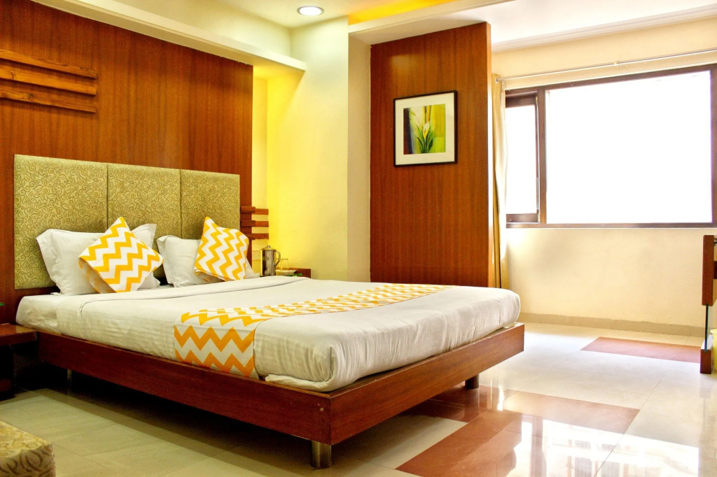 FabHotel Amrit Residency