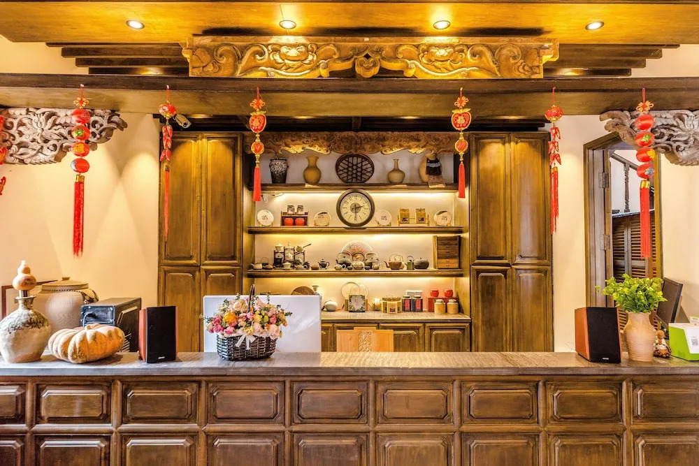 Floral Hotel Yun Xi Lijiang