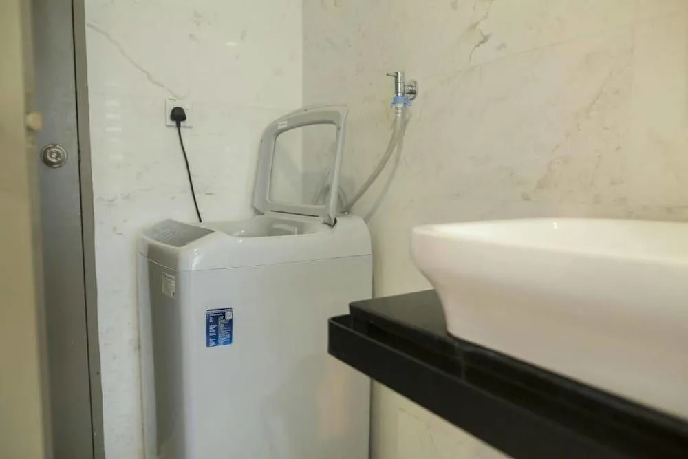 MW Silverscape Residence Studio Suites With Private Bath Tub