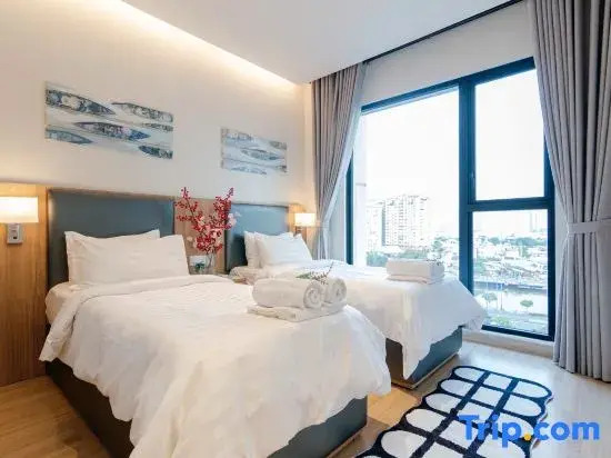 Zenity - 3 Bedrooms Apartment - Central D1
