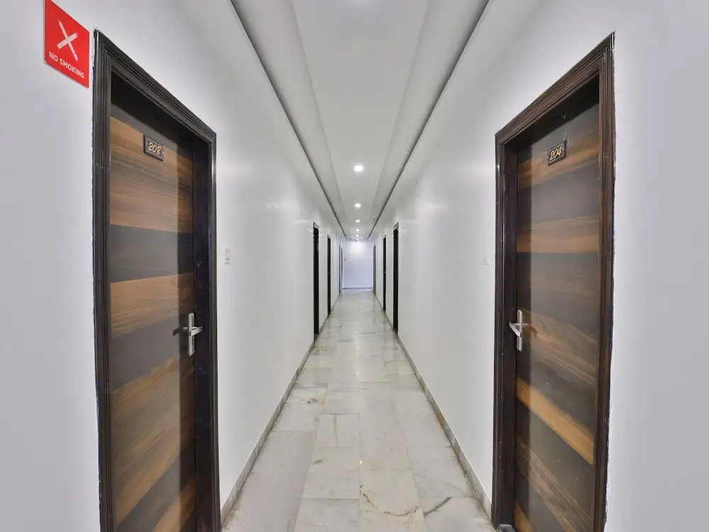 FabHotel Bridge