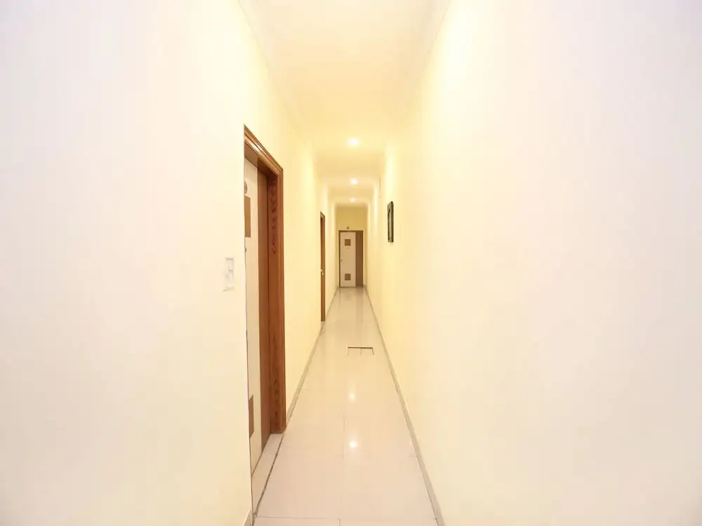 OYO 15667 Hotel Anand