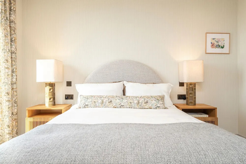 The Eades ADC Atelier 2 Bed