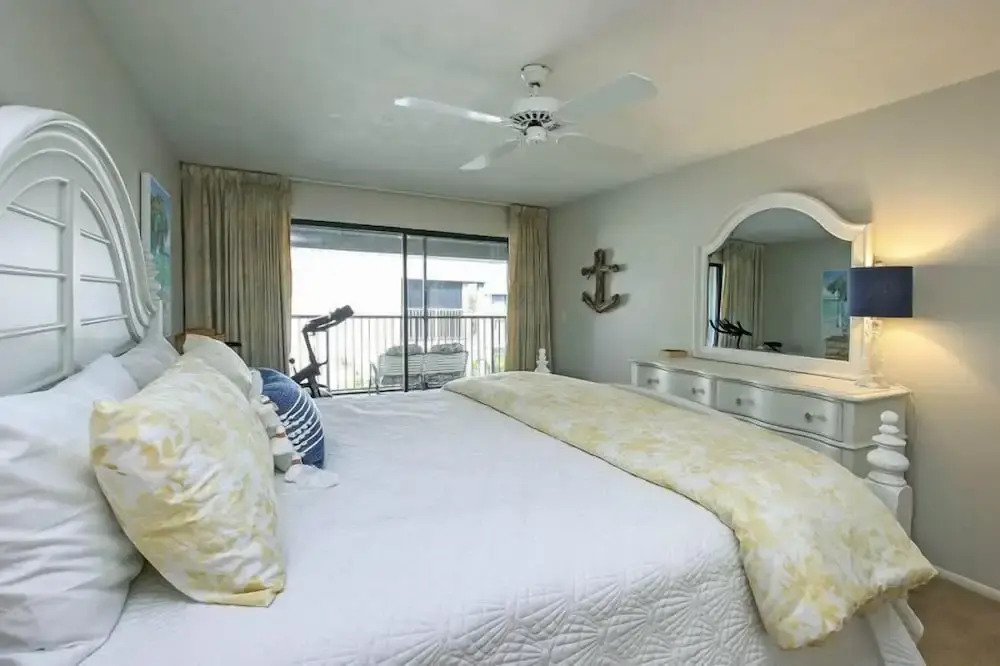 Mariner Pointe 323