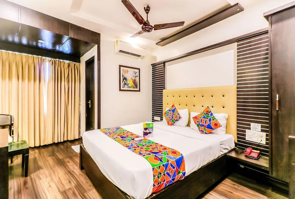 FabHotel Blue Diamond Navi Mumbai