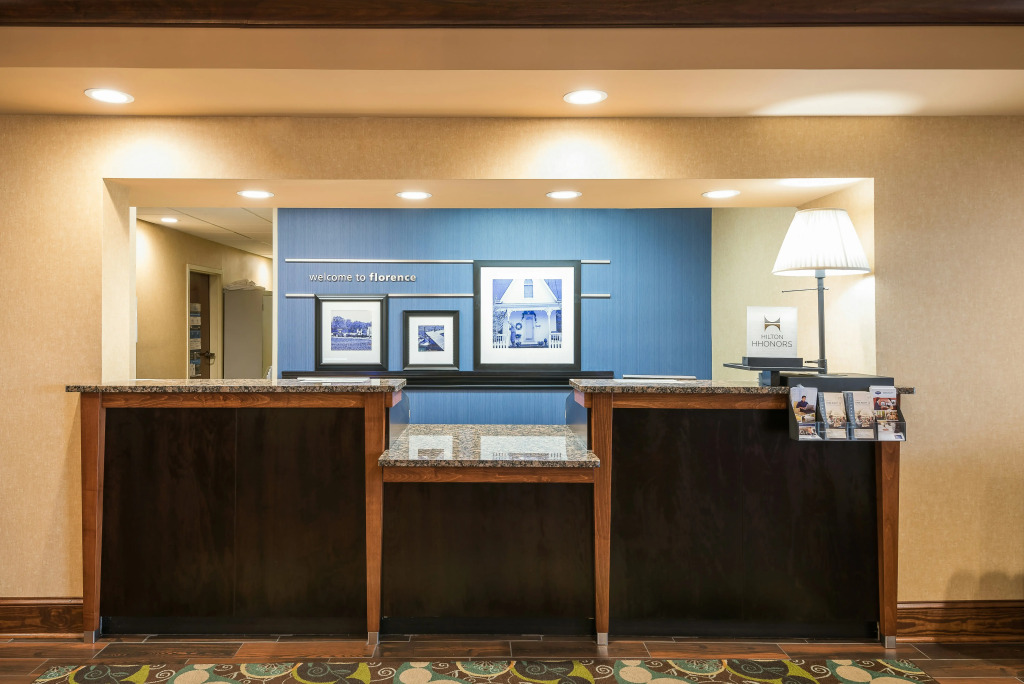 Hampton Inn & Suites Florence Center
