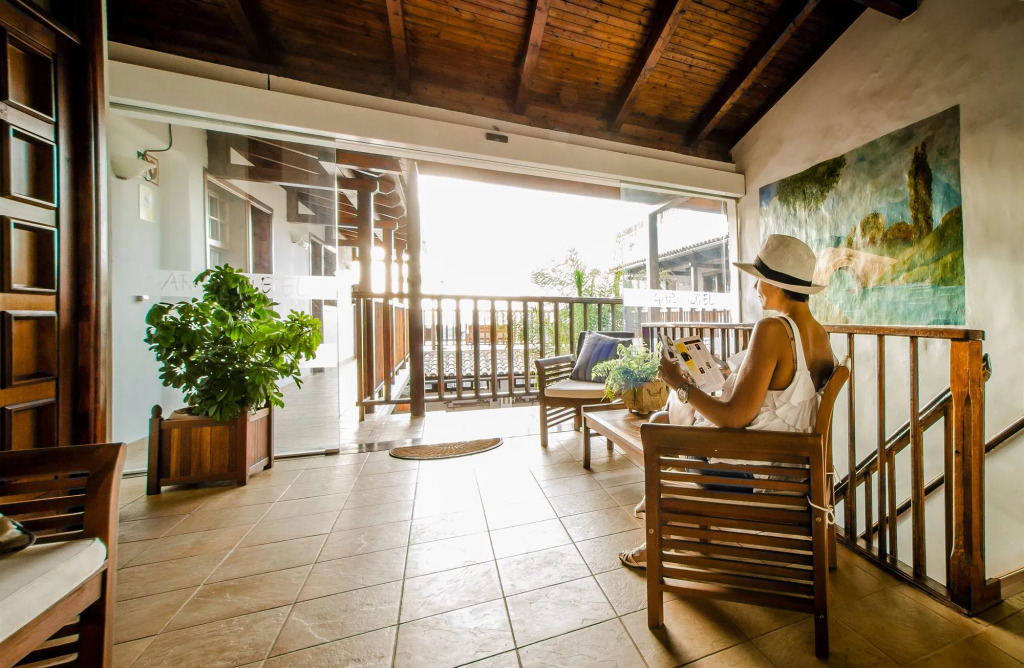 Gara Hotel