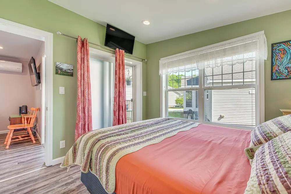 2 Mi to Moody Beach, Amenity Access: Wells Getaway