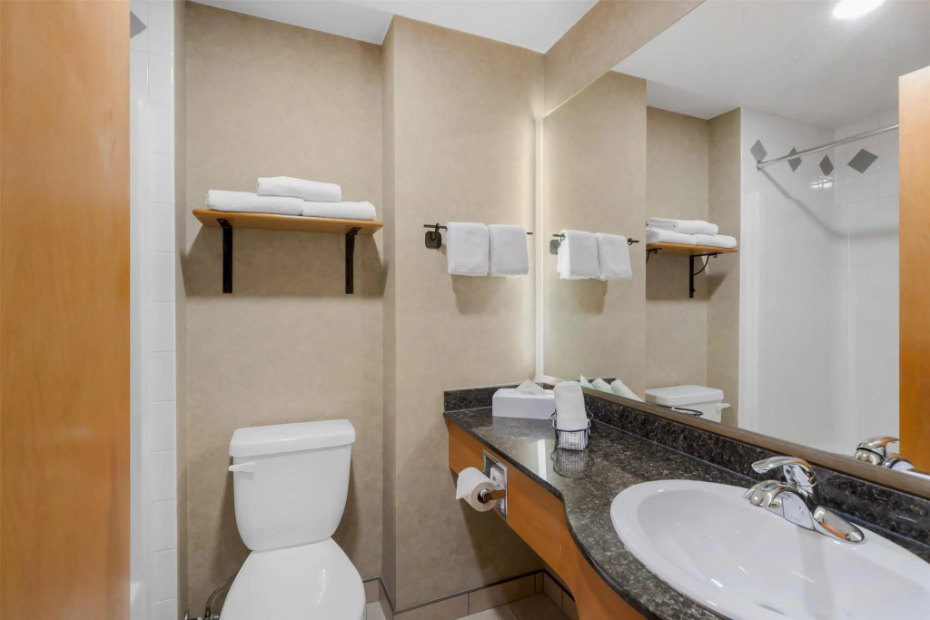 Best Western Plus Valemount Inn & Suites