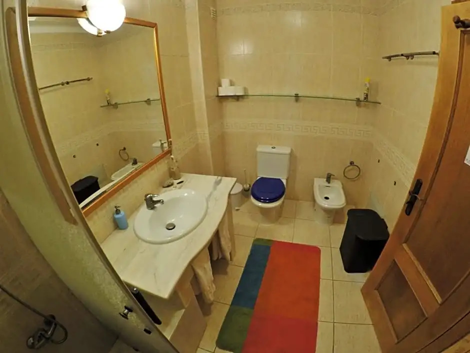 Supertubos Beach Hostel