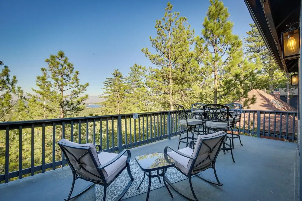 Lake Views & Game Room! Lake Arrowhead 3-king Gem