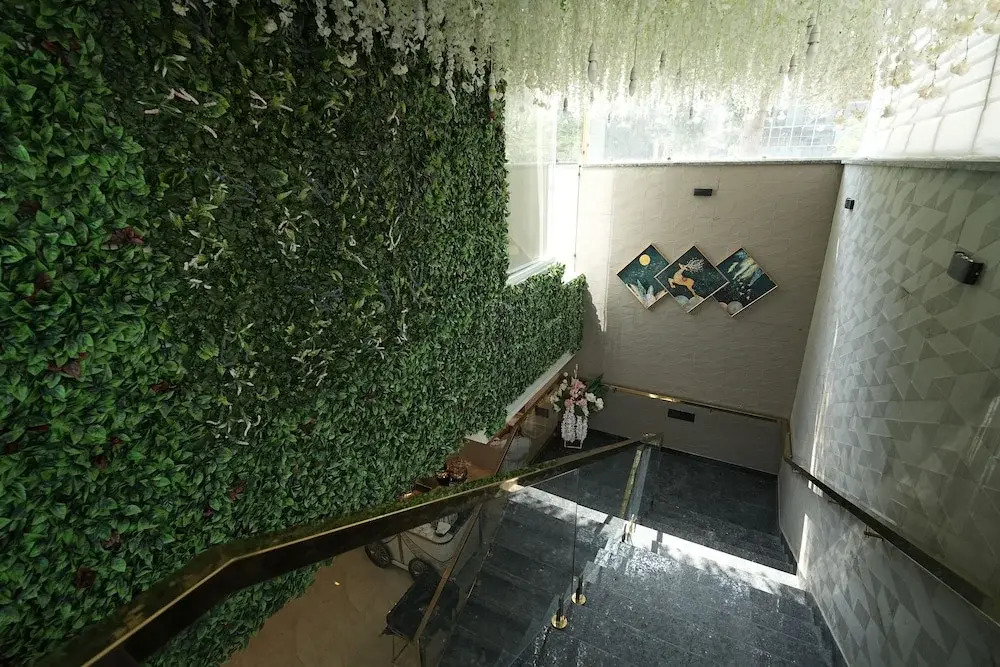 The Grand Oasis Hotel & Resort I Near India Expo Mart
