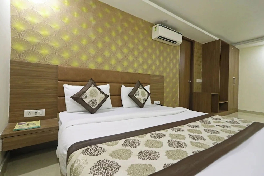 Hotel Grand Suites -Delhi Airport