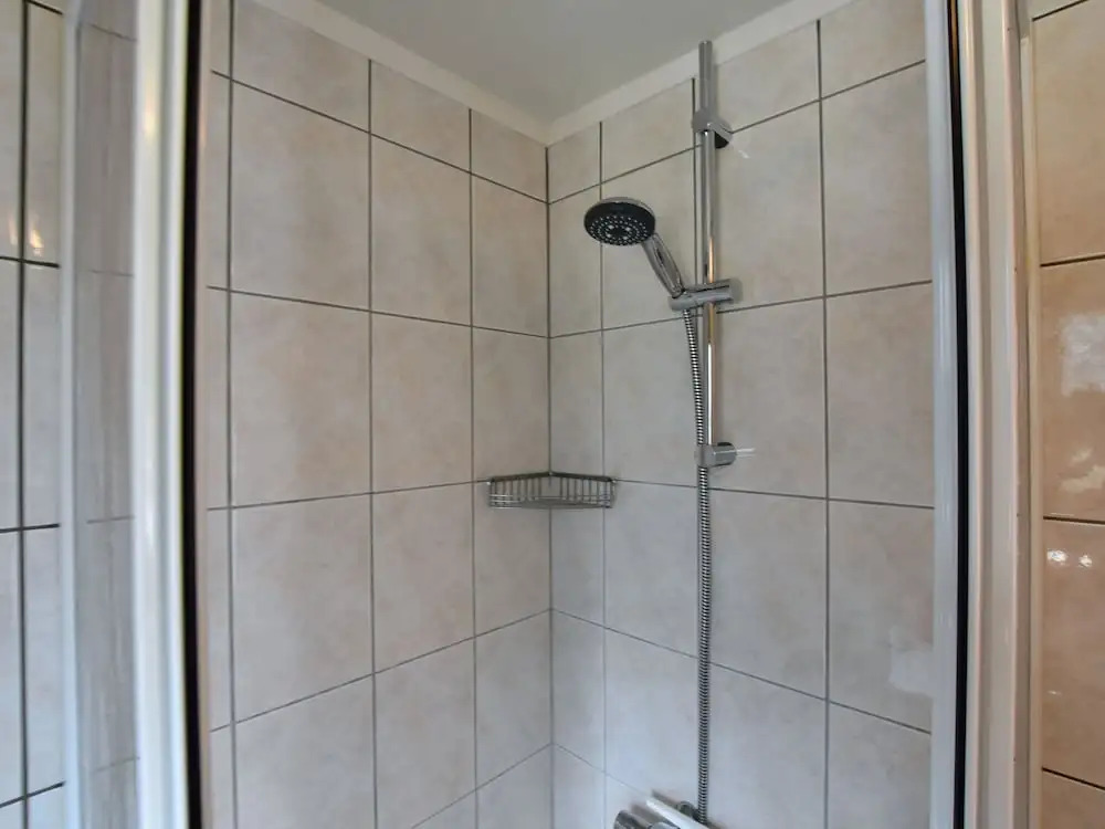 Chalet in Holiday Park With Spacious Living Room, Large Enclosed Garden and Unobstructed View