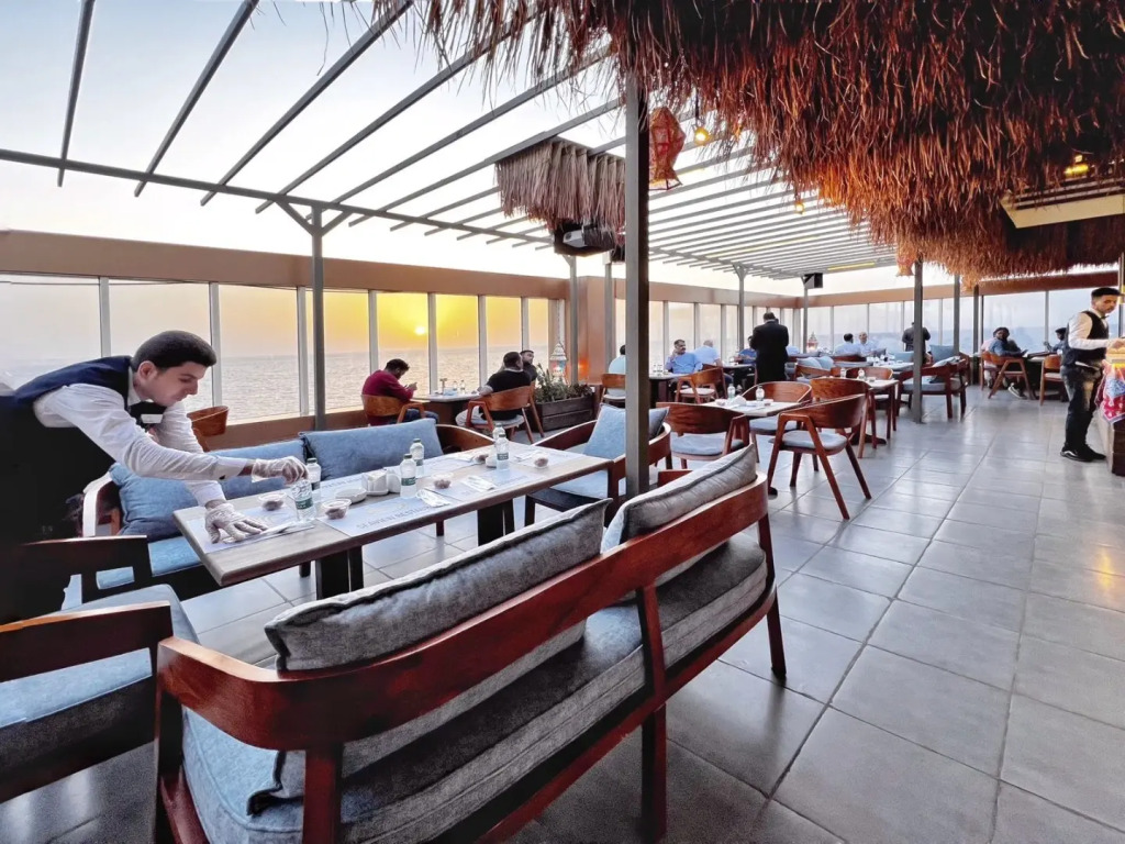 SEAVIEW HOTEL