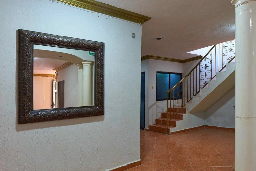 Hostal Ixchel - AC, WiFi & Tours in Valladolid Downtown