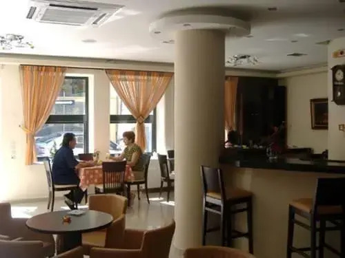 Hotel Neapolis
