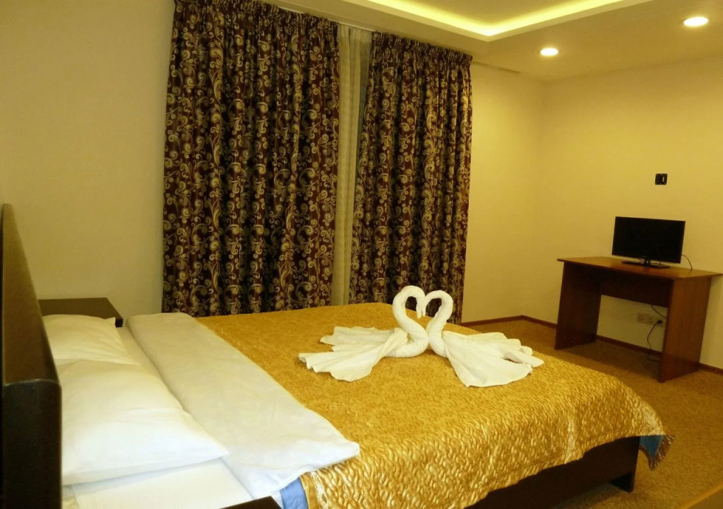 Dream Hotel