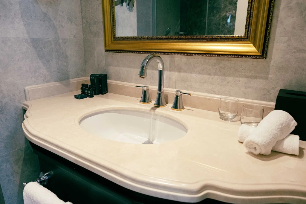 Dekalb Hotel Istanbul