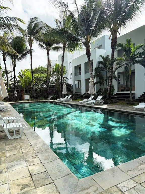 La Residence with LOV
