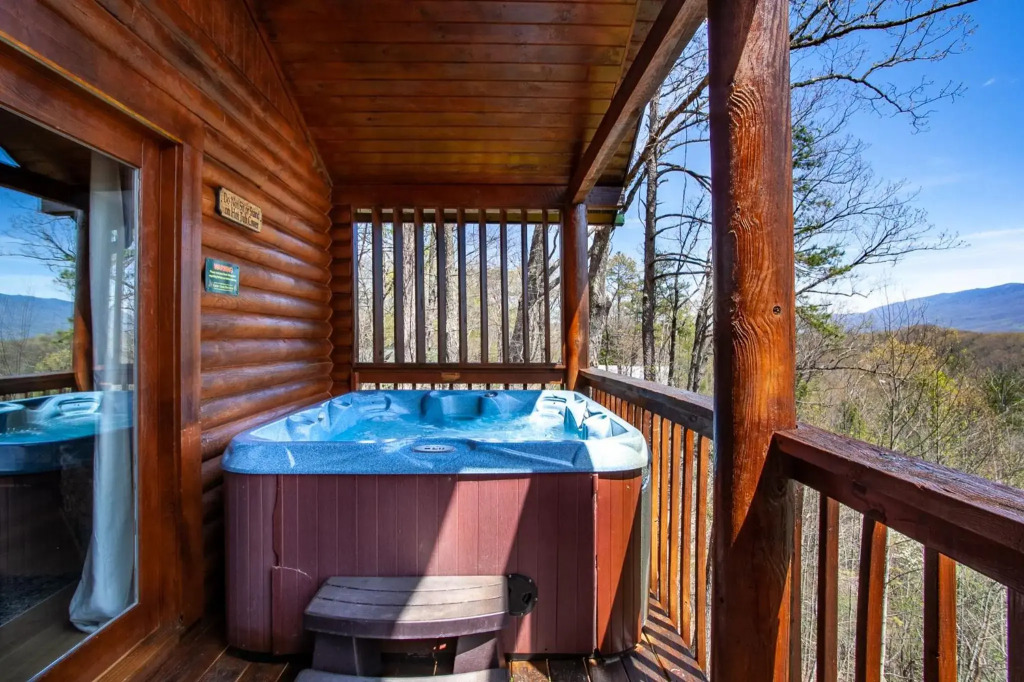 Constellation Station View Hot Tub Fireplace