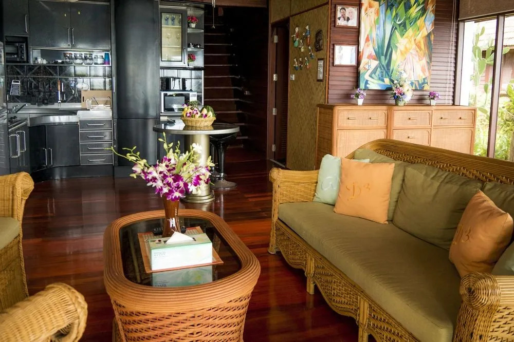 Monsoon Beach Villas
