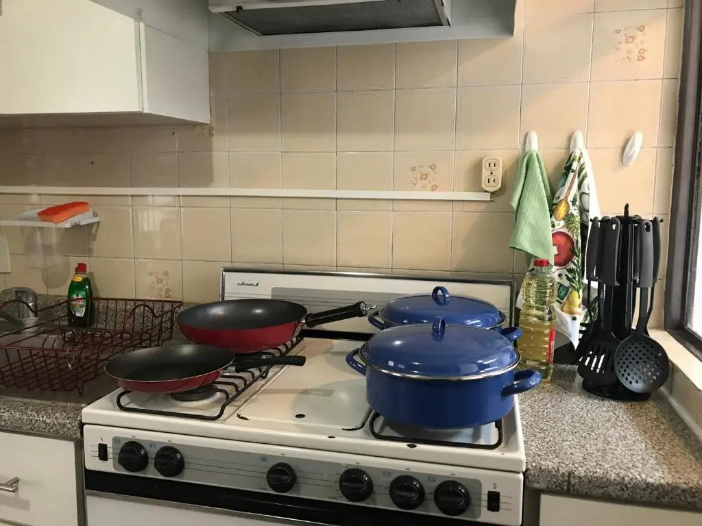 Large full House Close to Angelopolis Area.