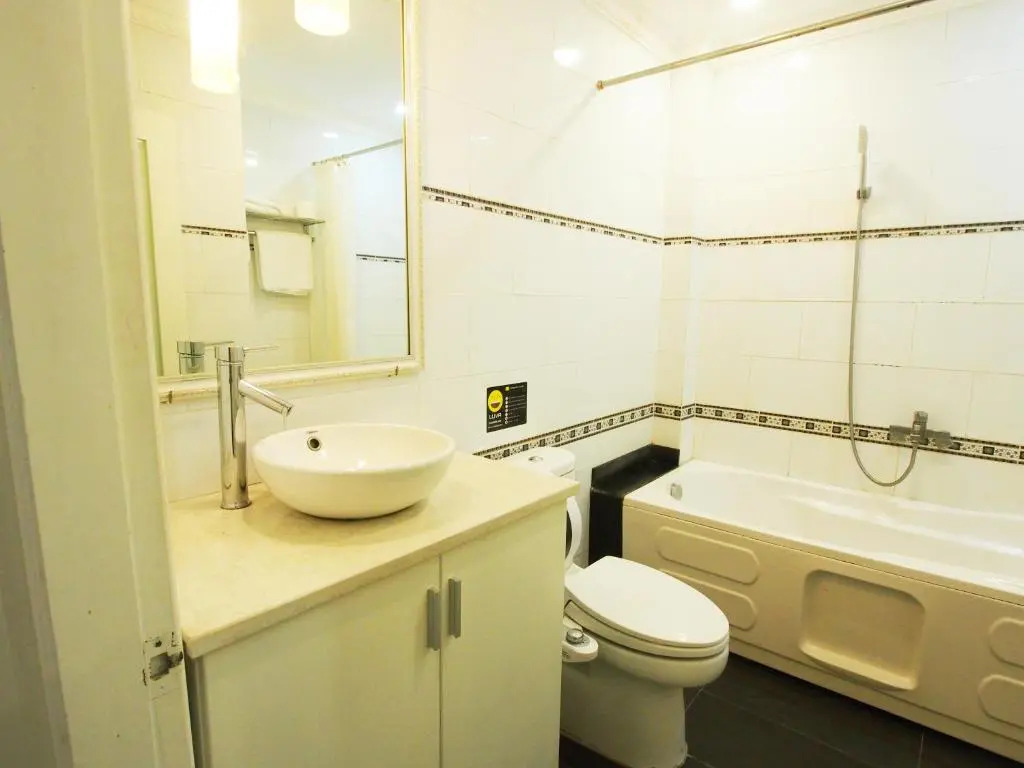 Indo Apartment