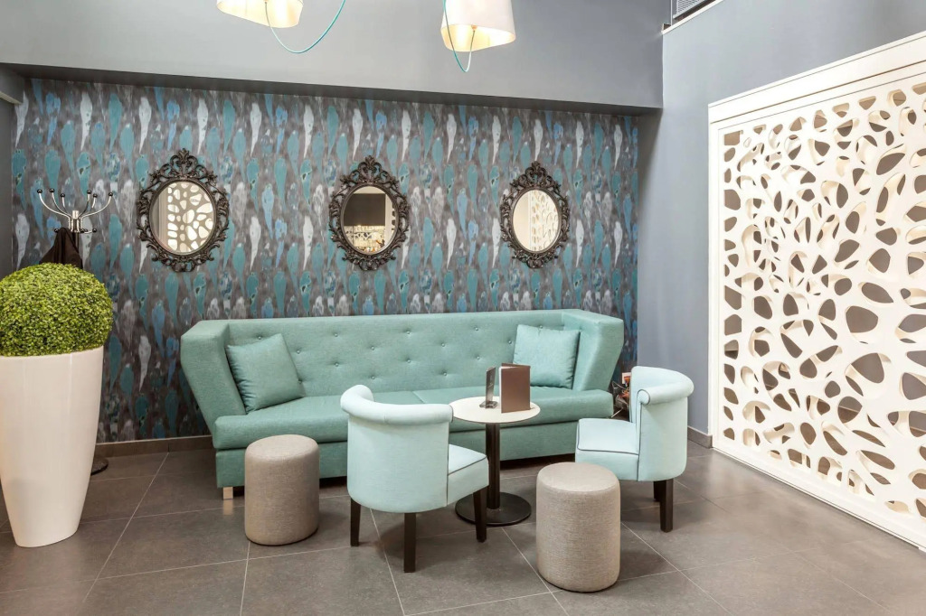 Logis Hotel Restaurant & SPA Au Comte dOrnon