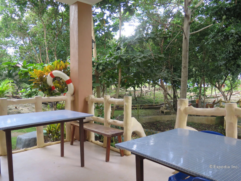 Alexis Cliff Dive Resort