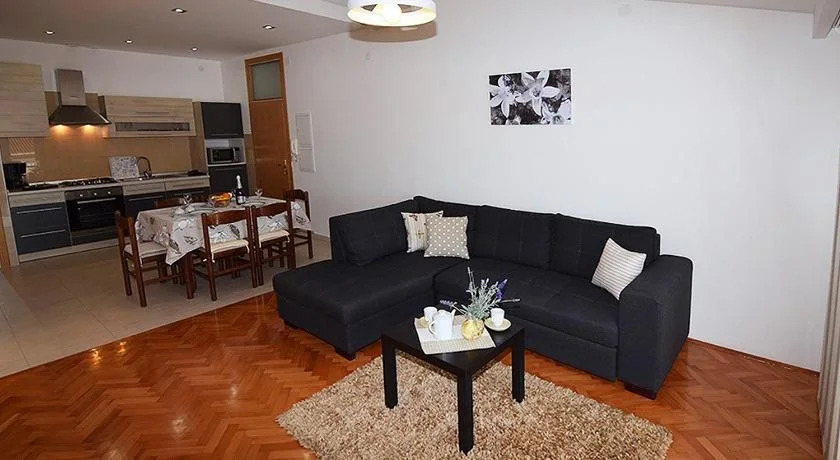 Apartment Lori