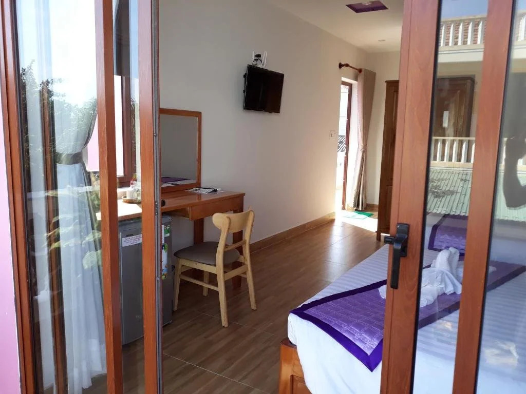 Pink house Homestay