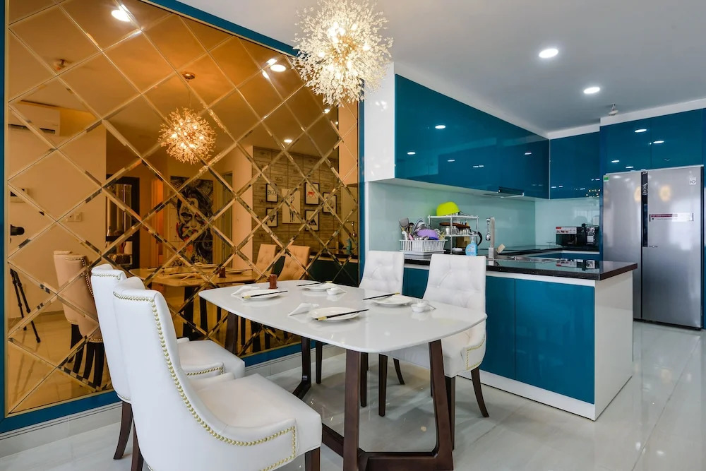 Gold View Apartment Floor 18