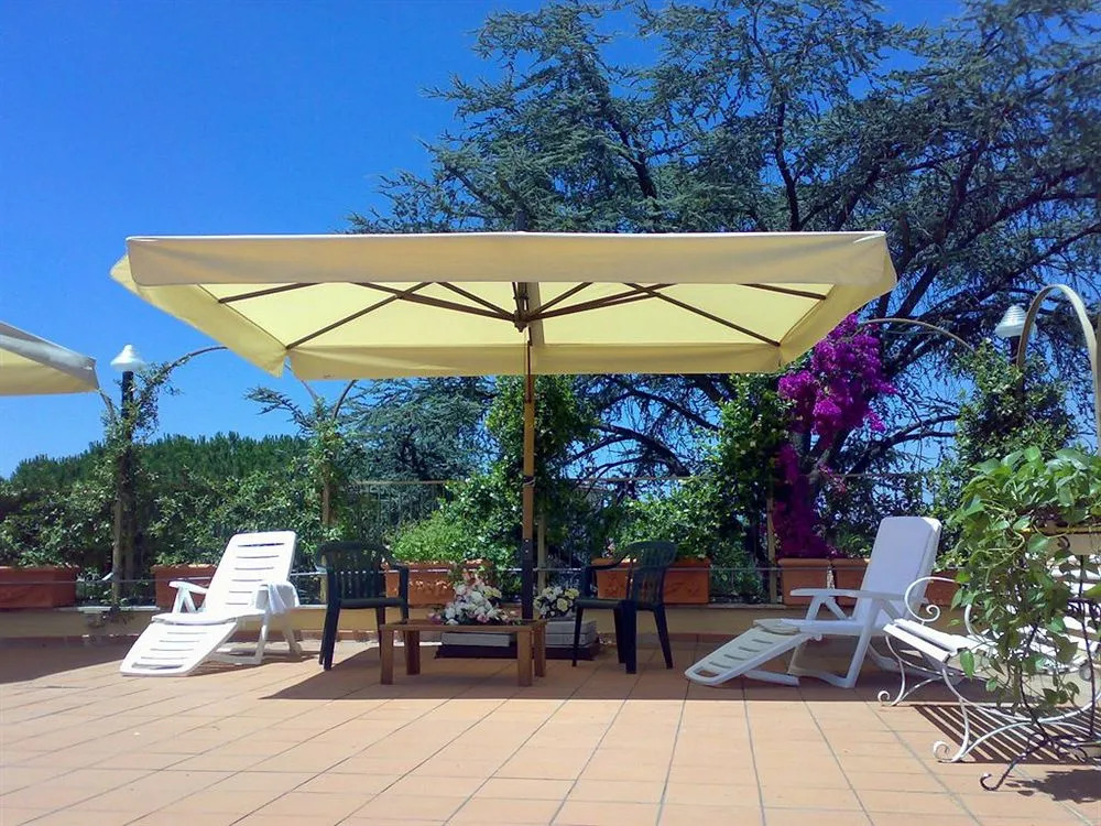 Hotel Victor