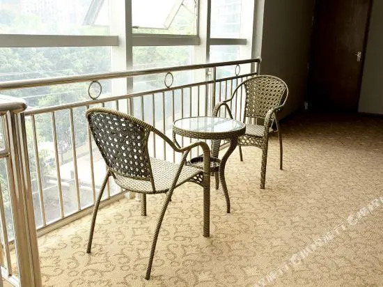 Ding Zhi Xing Hotel