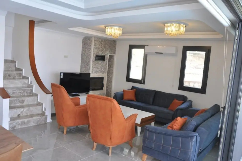 Angel Prestige Villa B by Angel Rentals