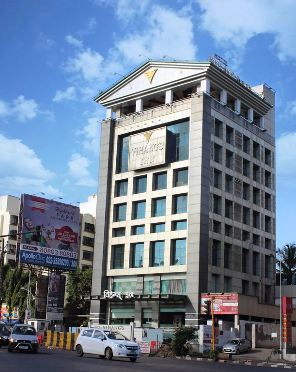 Hotel Vihangs Inn