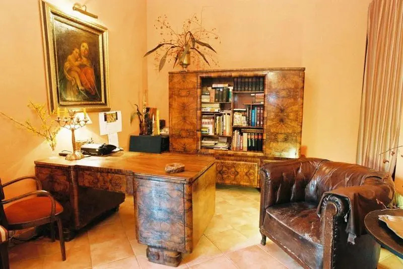Piano Guest House