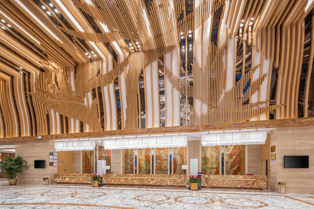 Kingworld Hotel Gui'an