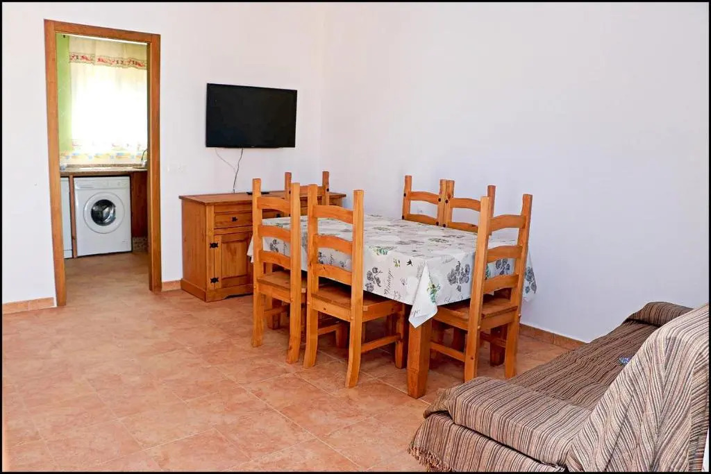 Bungalow en Conil con piscina