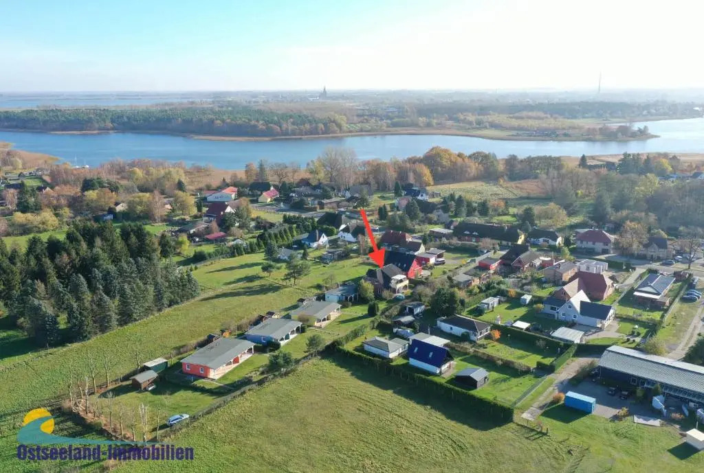 Zum Fährmann 2 Whg 2 links in 18356 Pruchten