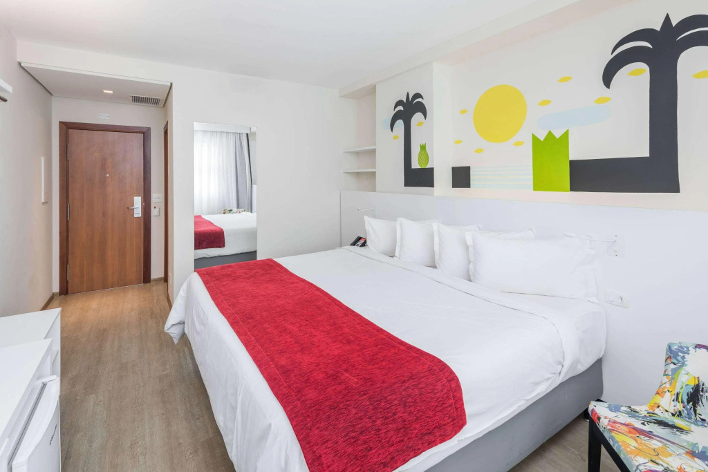 Esuites Virgínia Luxemburgo