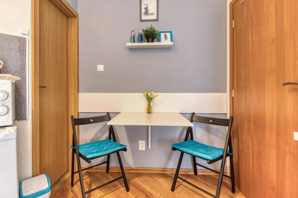 JonasHouse studios - Great Location near Bratislava City Center- personal or self check-in