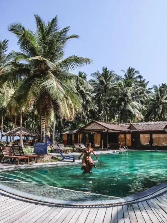 Silver Sand Village Resort