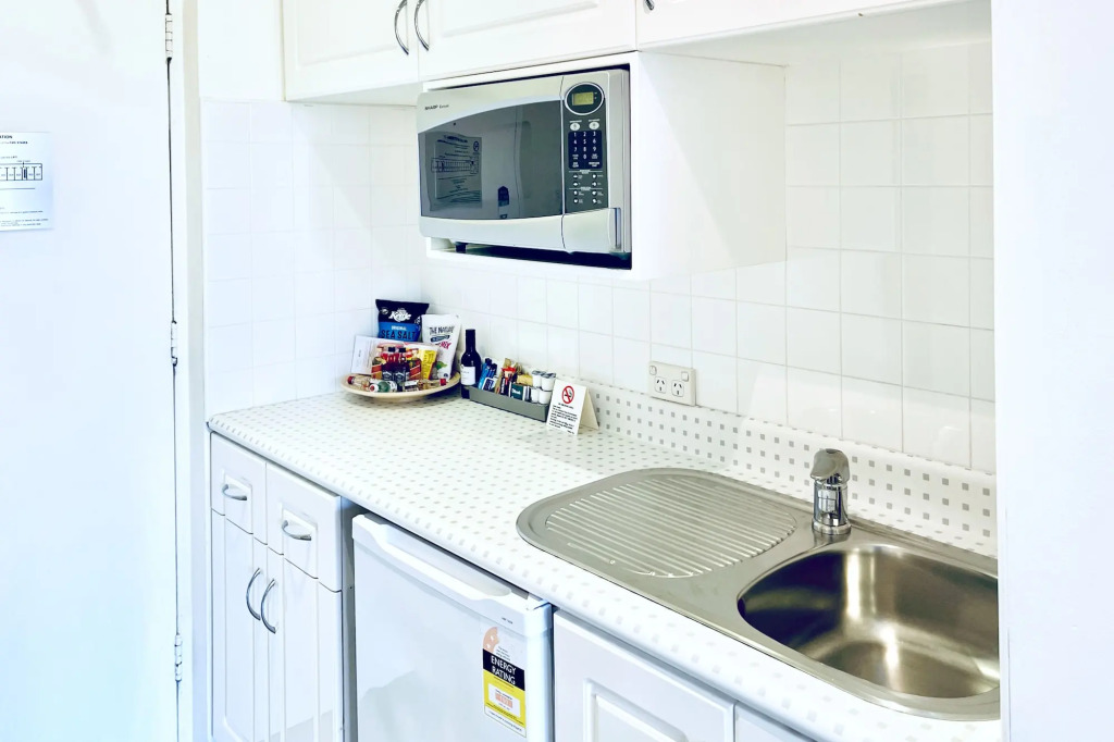 Coogee Sands Hotel & Apartments