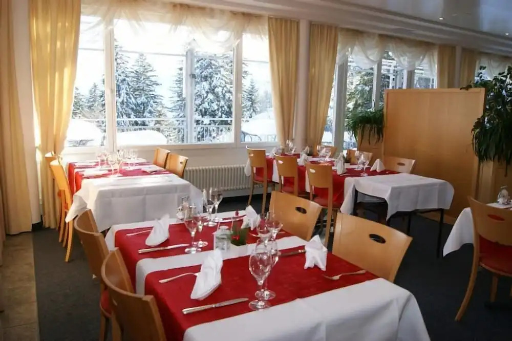 Hotel Alvier