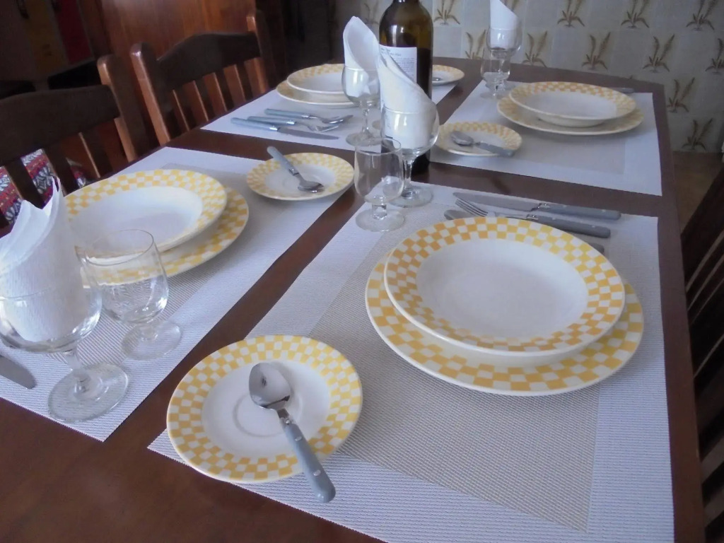 Lagos City Center Guest House & Hostel